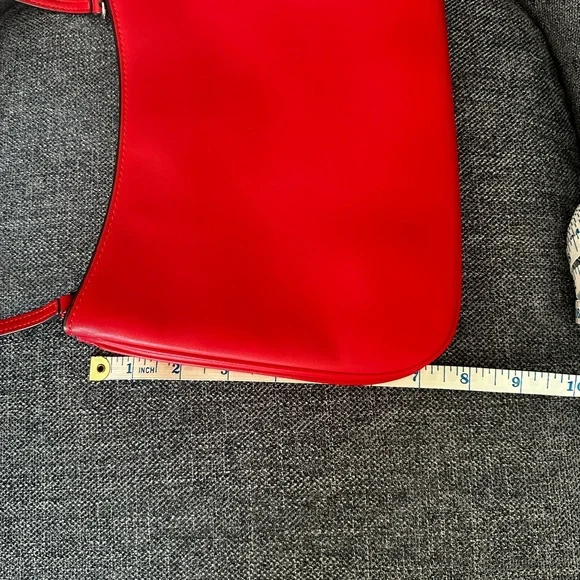 Coach Vibrant Red Shoulder Bag - Picture 5 of 9